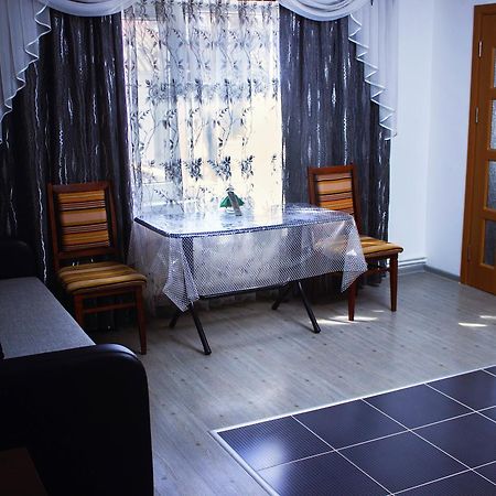 Hotel Confort Drochia Eksteriør bilde