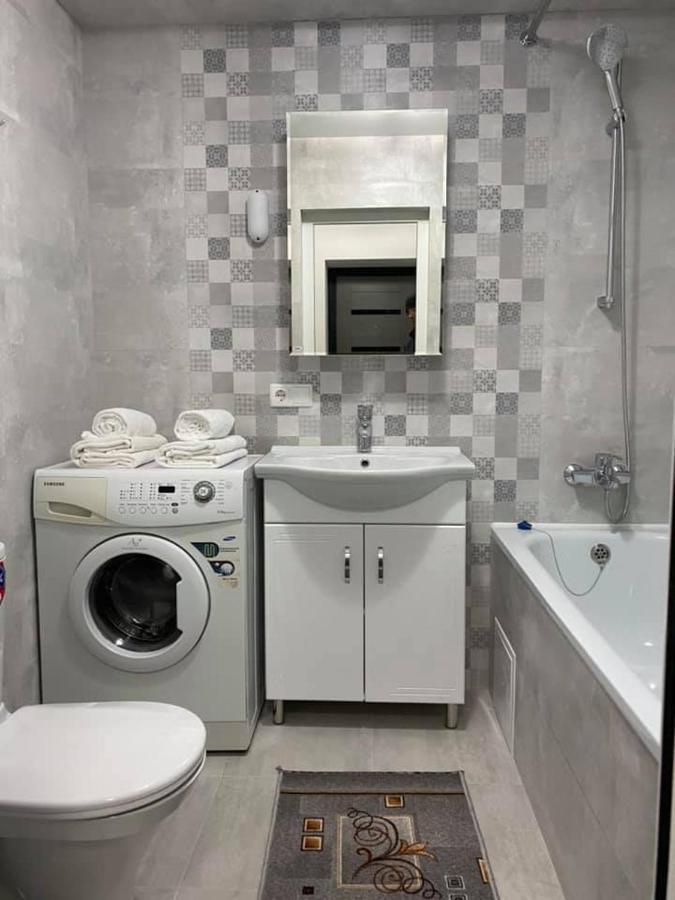 Hotel Confort Drochia Eksteriør bilde