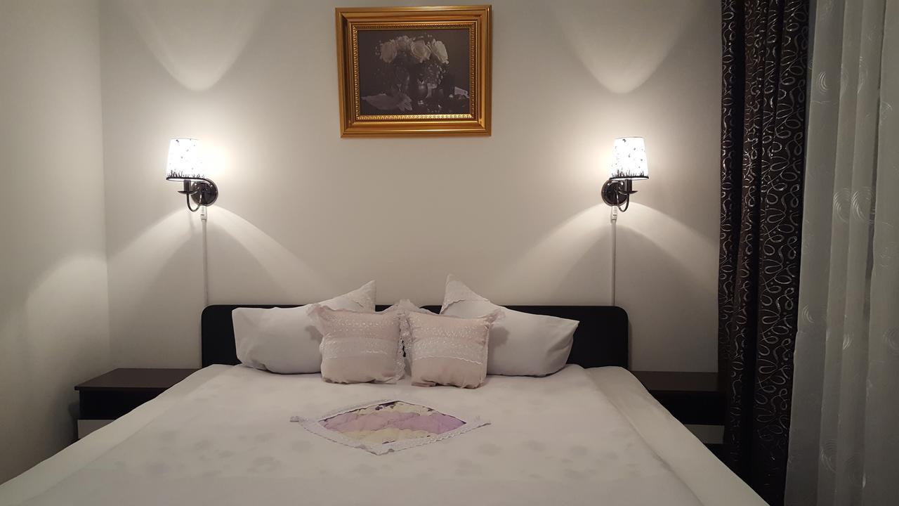 Hotel Confort Drochia Eksteriør bilde