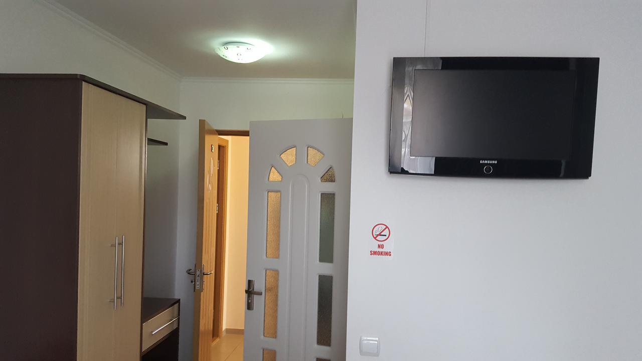 Hotel Confort Drochia Eksteriør bilde