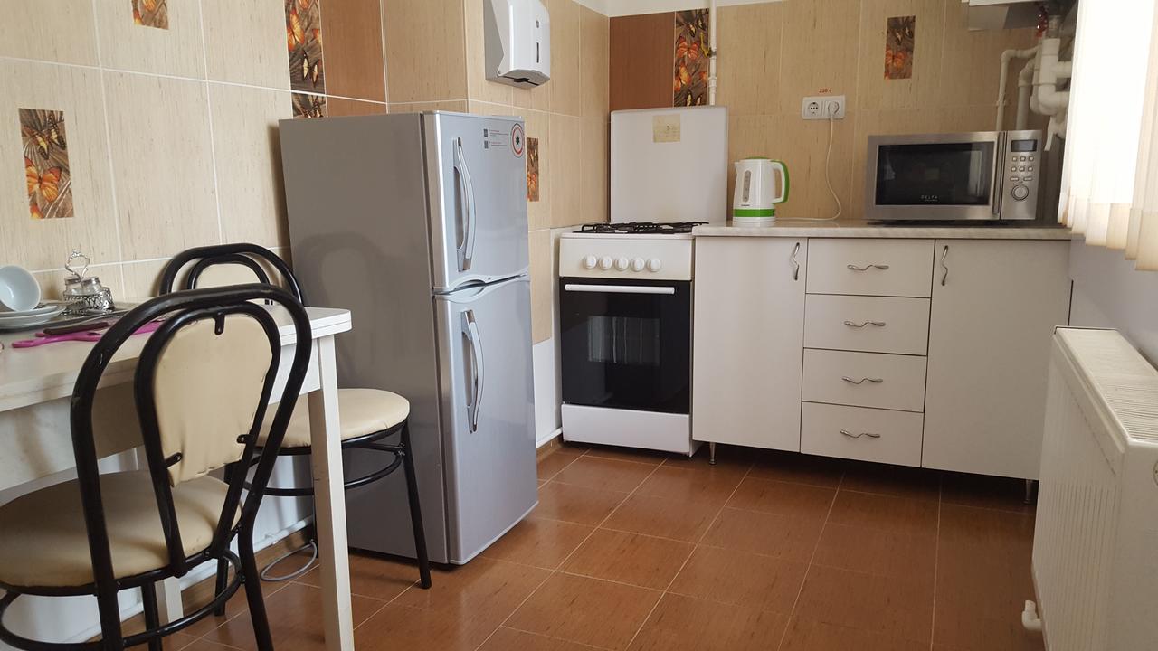 Hotel Confort Drochia Eksteriør bilde